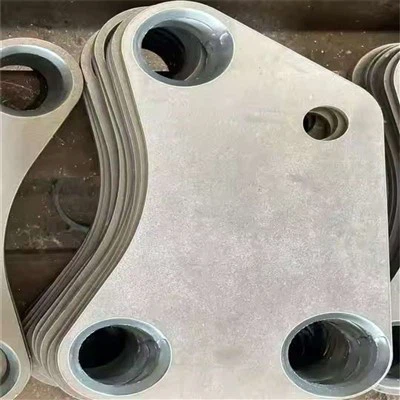 Taglio del tubo in acciaio